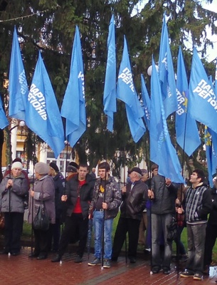У Чернігові відзначили 69-у річницю визволення України
