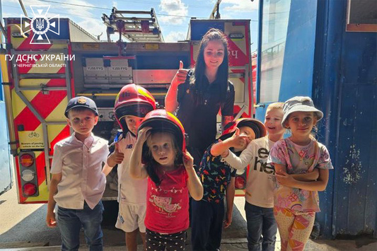 Чернігівська область: до рятувальників на екскурсію завітали діти