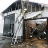 Рятувальники ліквідували пожежу приватної лазні та гаражу