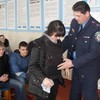 Випускники Менської школи відвідали місцевий райвідділ міліції