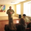 В Чернігівському гарнізоні військовослужбовці привітали з жіночим весняним святом бойових подруг та волонтерів