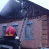 Чернігів: рятувальники ліквідували пожежу житлового будинку