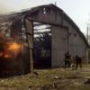 Сосницький район: рятувальники ліквідували пожежу ангару з ремонту автотракторної техніки. ВІДЕО